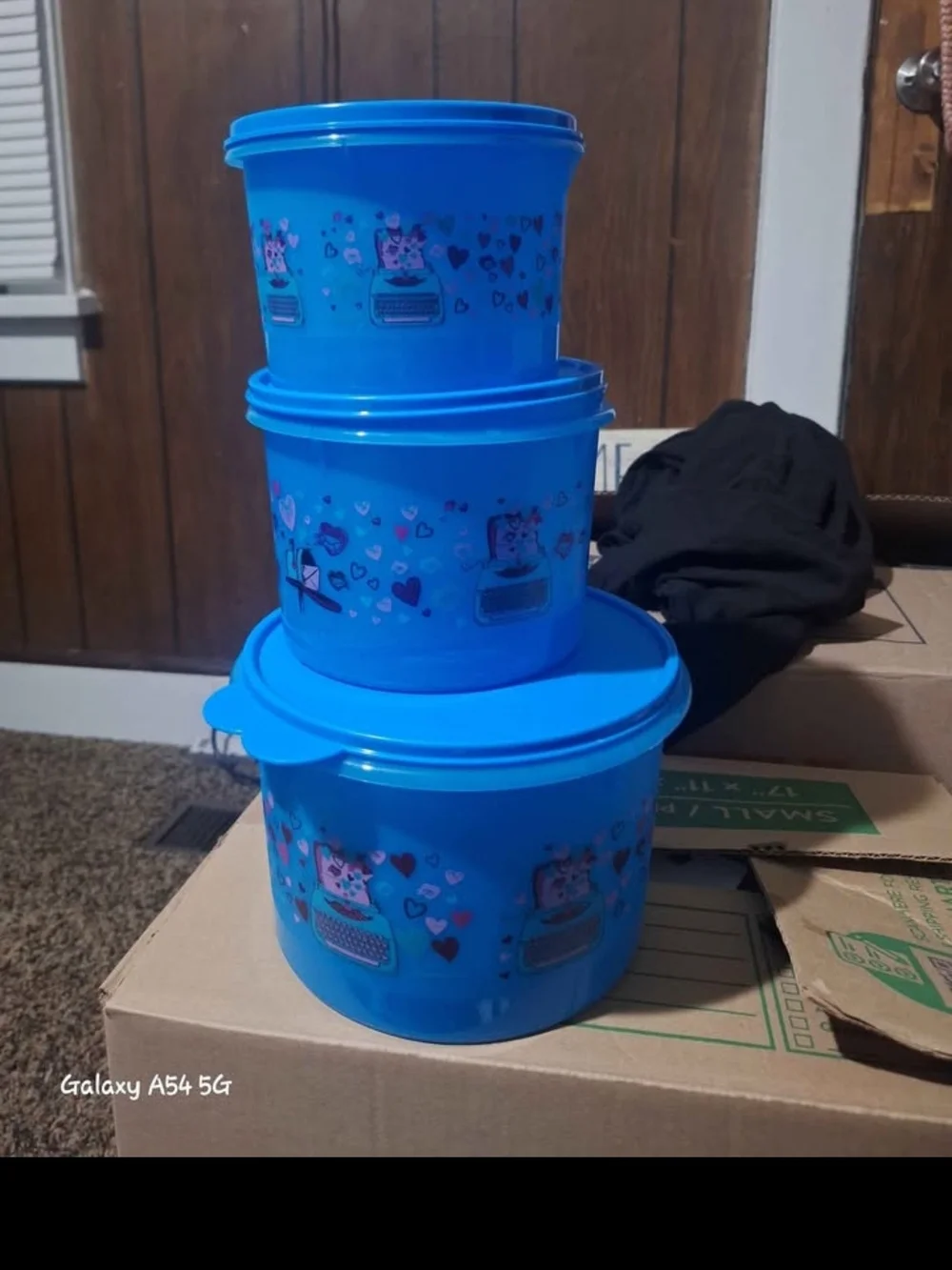 Tupperware Jungle Animal Stackable Containers - Green Lids